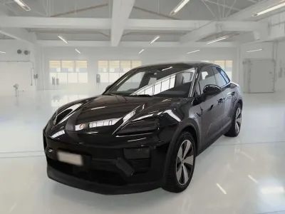 Usata Porsche Macan 119 kW (163 CV) 2025 Nero SUV
