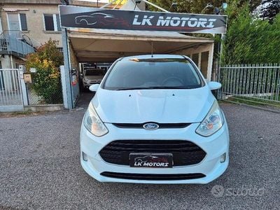 Usata Ford B-MAX 75 CV (55 kW) 2016 Bianco Monovolume
