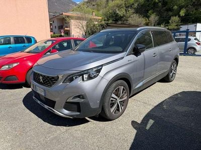 Usata Peugeot 5008 GT-line 131 CV (96 kW) 2019 Argento SUV