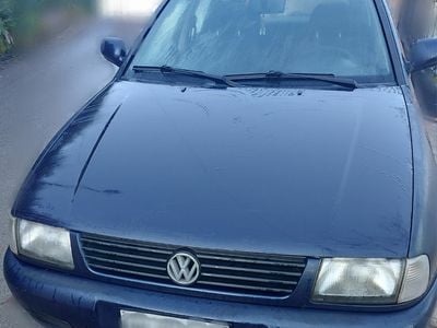 Usata VW Polo Comfortline 90 CV (66 kW) 1998 Blu Station wagon