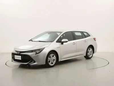 Usata Toyota Corolla Hybrid Business Edition 122 CV (89 kW) 2021 Grigio Berlina