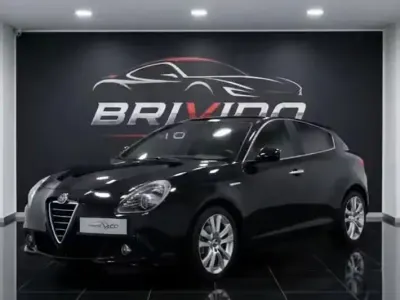 Usata Alfa Romeo Giulietta Distinctive 105 CV (77 kW) 2013 Nero Utilitaria
