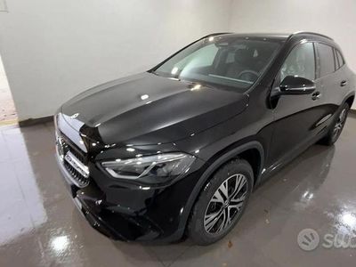 Nuova Mercedes GLA200 Advanced 150 CV (110 kW) 2025 Nero SUV