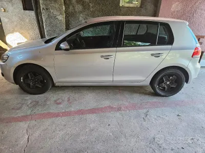 Usata VW Golf VI 110 CV (80 kW) 2009 Utilitaria