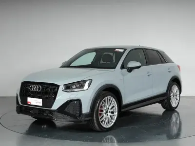 Usata Audi Q2 S-Line 190 CV (139 kW) 2025 Grigio freccia perla SUV