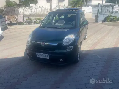 Usata Fiat 500L Living 105 CV (77 kW) 2013 Verde Monovolume