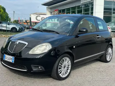 Usata Lancia Ypsilon