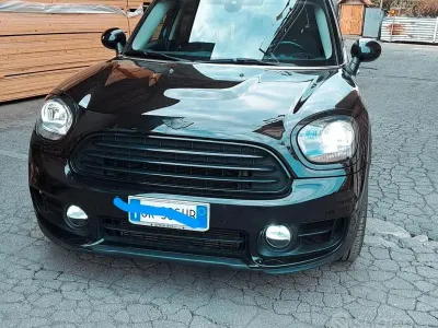 Usata Mini Countryman 102 CV (75 kW) 2018 Nero SUV