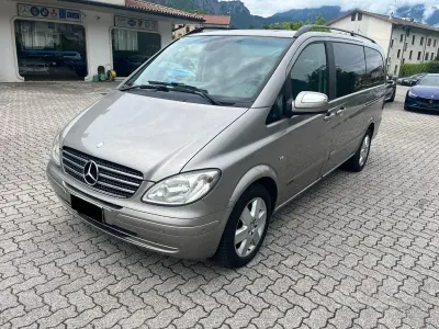 Usata Mercedes Viano 204 CV (150 kW) 2010 Grigio Monovolume