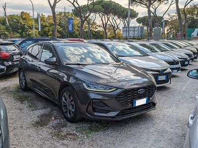 Usata Ford Focus ST-Line 120 CV (88 kW) 2022 Grigio Berlina
