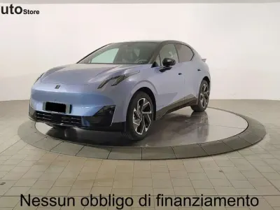 Nuova Lynk & Co 02 200 kW (272 CV) 2025 Techno magenta metallizzato SUV