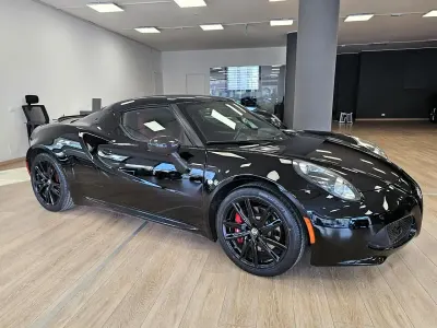 Usata Alfa Romeo 4C 241 CV (177 kW) 2015 Nero Coupé