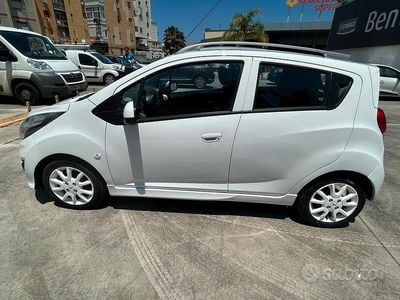 Bianco Usata 2014 Chevrolet Spark Utilitaria | 6990 € (Molto cara)
