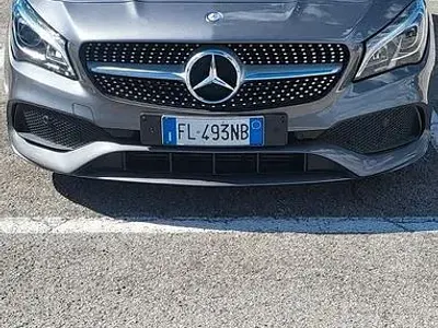 Usata Mercedes CLA200 2016 Grigio Coupé