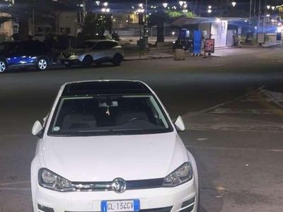 Usata VW Golf VII Advance 110 CV (80 kW) 2015 Berlina