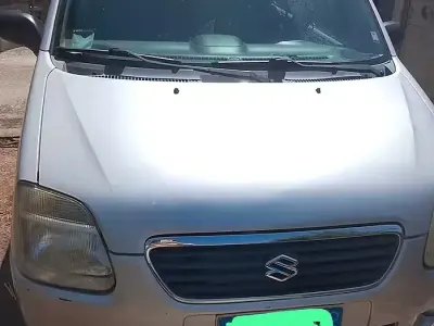 Usata Suzuki Wagon R+ 76 CV (55 kW) 2000 Station wagon
