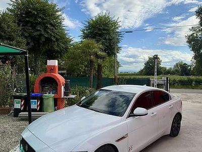 Usata Jaguar XE Pure 179 CV (131 kW) 2016 Berlina