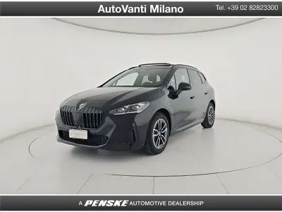 Usata BMW 225 Active Tourer Comfort Edition 136 CV (100 kW) 2026 Nero Monovolume