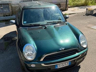 Begagnad Mini Cooper 88 HK (64 kW) 2005 Grön Halvkombi