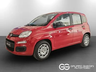 Nuova Fiat Panda 65 CV (47 kW) 2026 Rosso Utilitaria