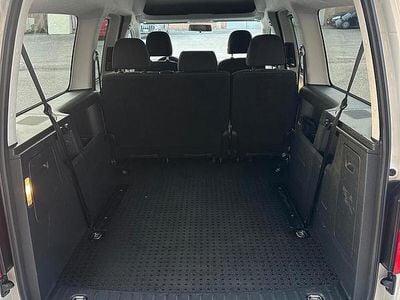 Usata VW Caddy Maxi 150 CV (110 kW) 2021 Bianco Monovolume