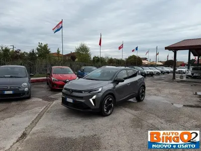 Usata Renault Captur Techno 101 CV (74 kW) 2025 Grigio SUV