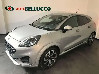 Usata Ford Puma ST-Line 125 CV (91 kW) 2021 Grigio chiaro SUV
