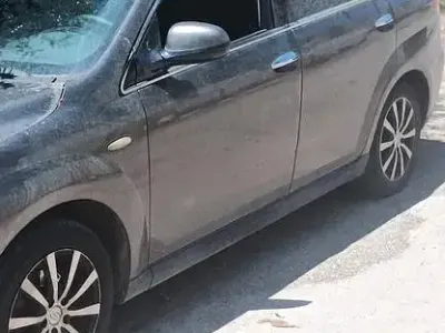 Usata Fiat Croma 150 CV (110 kW) 2007 Grigio Station wagon