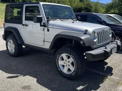 Usata Jeep Wrangler Sport 177 CV (130 kW) 2010 Grigio SUV