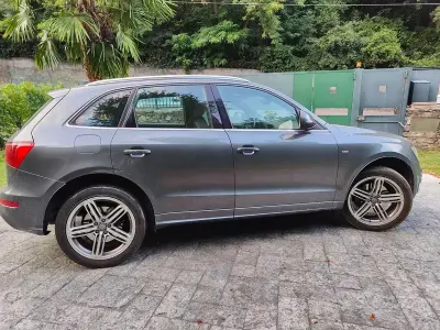 Usata Audi Q5 Comfort 240 CV (176 kW) 2012 Grigio SUV