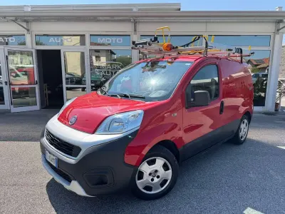 Usata Fiat Fiorino 95 CV (69 kW) 2017 Rosso Monovolume