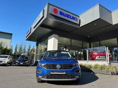 Usata VW T-Roc Advance 116 CV (85 kW) 2018 Blu SUV