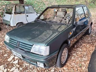 Usata Peugeot 205 Roland Garros 83 CV (61 kW) 1990 Verde Coupé