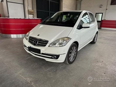 Bianco Usata 2008 Mercedes A150 Avantgarde Monovolume | 4900 € (Buon prezzo)