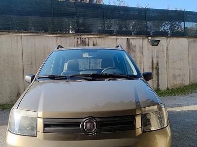 Begagnad Fiat Panda Dynamic 77 HK (56 kW) 2009 Halvkombi