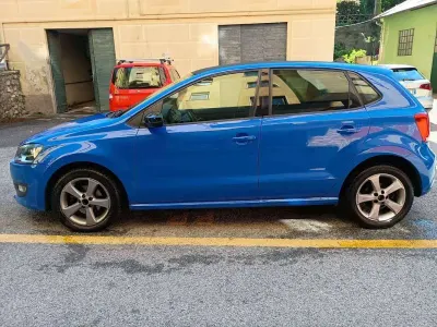 Usata VW Polo Highline 86 CV (63 kW) 2010 Blu/azzurro Utilitaria
