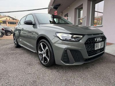 Usata Audi A1 Sportback Admired 95 CV (69 kW) 2024 Chronos grey Utilitaria
