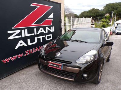 Usado Renault Clio II 75 CV (55 kW) 2009 Negro Berlina