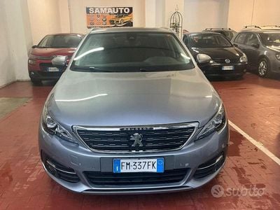Usata Peugeot 308 GT-line 119 CV (87 kW) 2017 Grigio Berlina