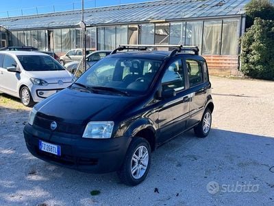 Usata Fiat Panda 4x4 69 CV (50 kW) 2007 Nero Utilitaria