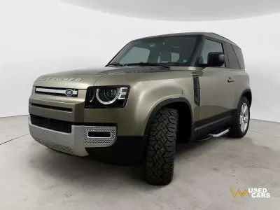Usata Land Rover Defender First Edition 250 CV (183 kW) 2021 Verde SUV
