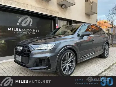 Usata Audi Q7 S-Line 286 CV (210 kW) 2022 Grigio SUV