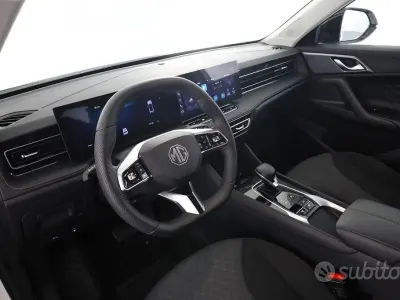 Usata MG HS Comfort 170 CV (125 kW) 2025 Pearl white SUV