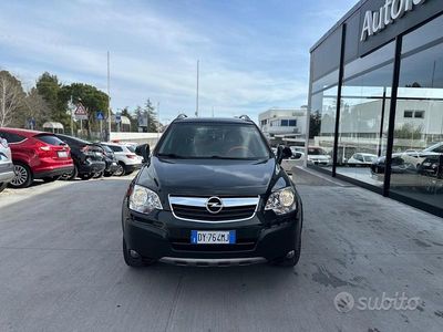 Usata Opel Antara Edition+ 127 CV (93 kW) 2009 Nero SUV