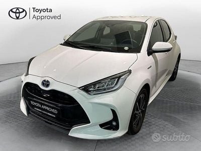 Bianco Usata 2022 Toyota Yaris Hybrid Trend Berlina | 17.400 € (Buon prezzo)