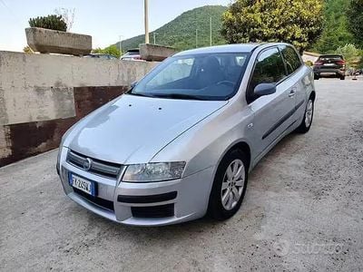 Occasion Fiat Stilo 120 ch (88 kW) 2007 Gris Break