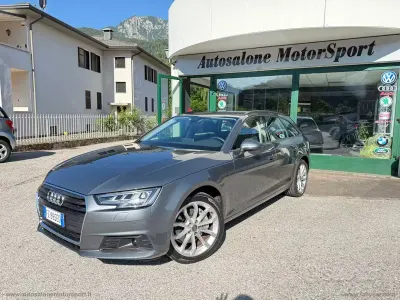 Usata Audi A4 S-Line 190 CV (139 kW) 2019 Grigio Berlina