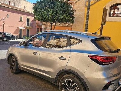 Usata MG ZS 111 CV (81 kW) 2023 Grigio Berlina