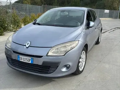 Usata Renault Mégane III 110 CV (80 kW) 2009 Berlina