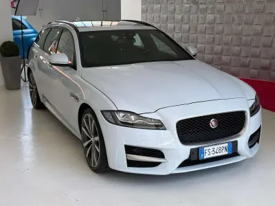 Usata Jaguar XF Sportbrake R-Sport 179 CV (131 kW) 2018 Bianco Station wagon
